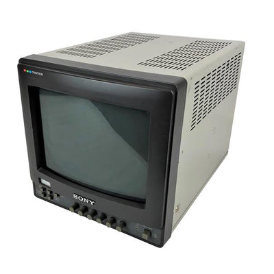 PVM-8220