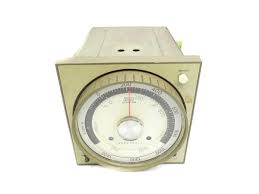 AV501AB104