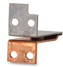 81D590