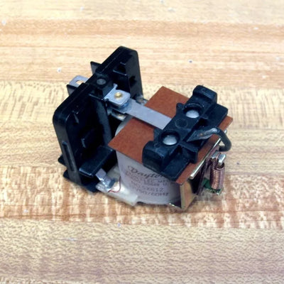 DAYTON 5X812