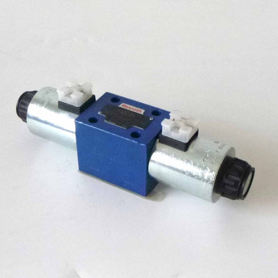 Bosch Rexroth 4WE10J33/CG24N9K4