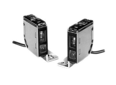 E3SLS20XB4Omron Diffuse Photoelectric Sensor 50 → 250 mm Detection Range PNP Open Collector IP67 Barrel Style E3SLS20XB4  Repair Service